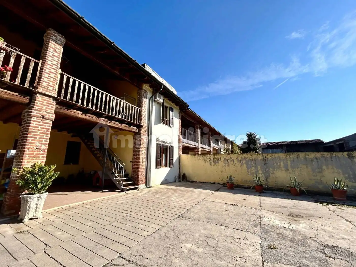 Appartamento in vendita a Brandico