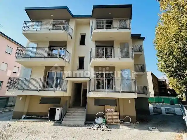 Quadrilocale via Giulio Crescenzi, Conca Fiorita, Bergamo - foto 4