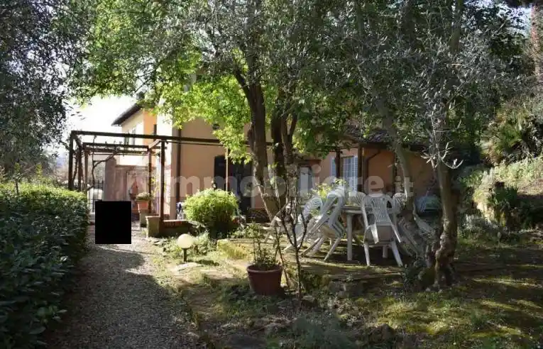 Villa bifamiliare via Ippolito Pindemonte 20/R, Porta Romana, Firenze - foto 5