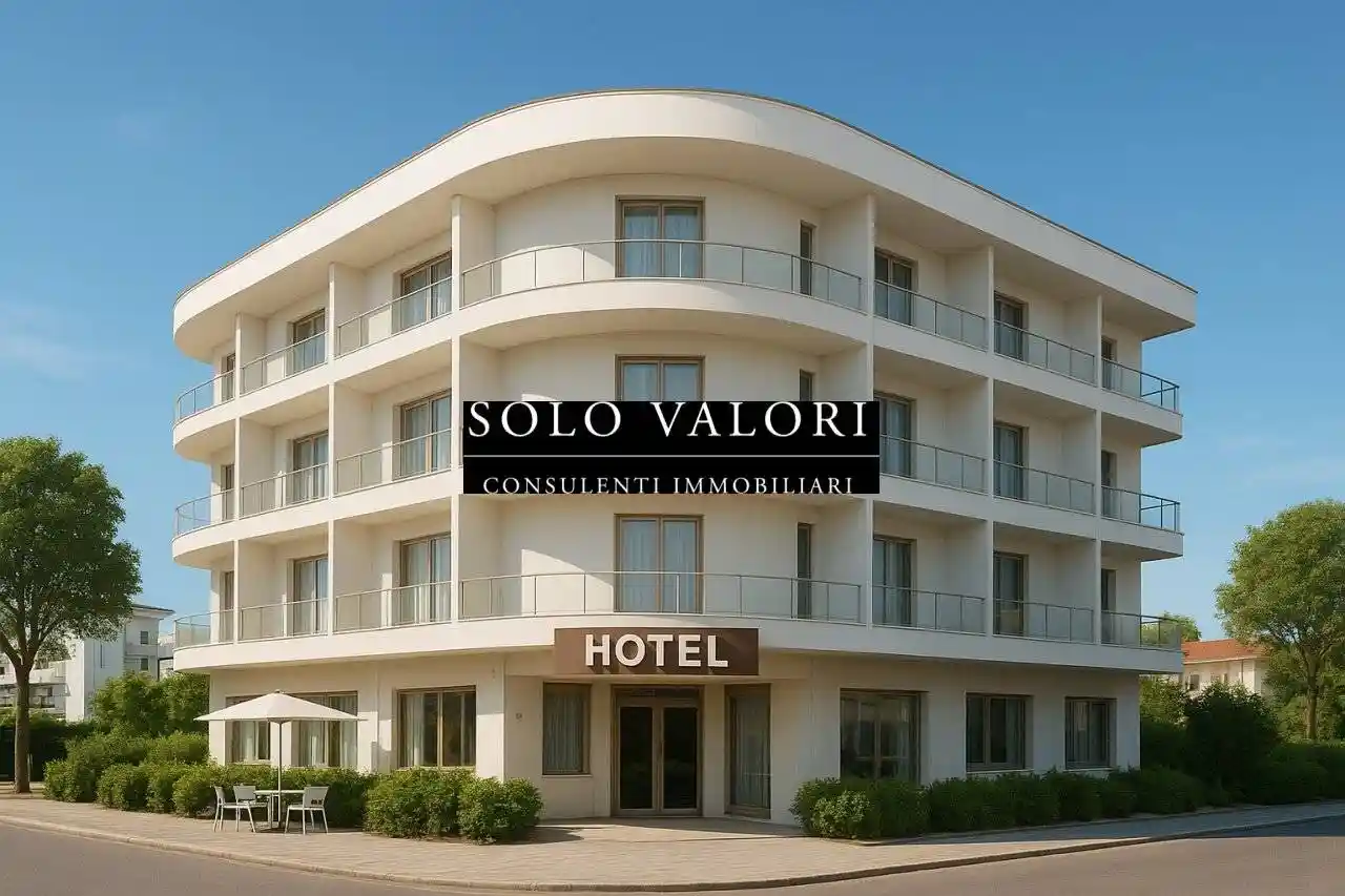 Palazzo - Edificio in vendita a Jesolo