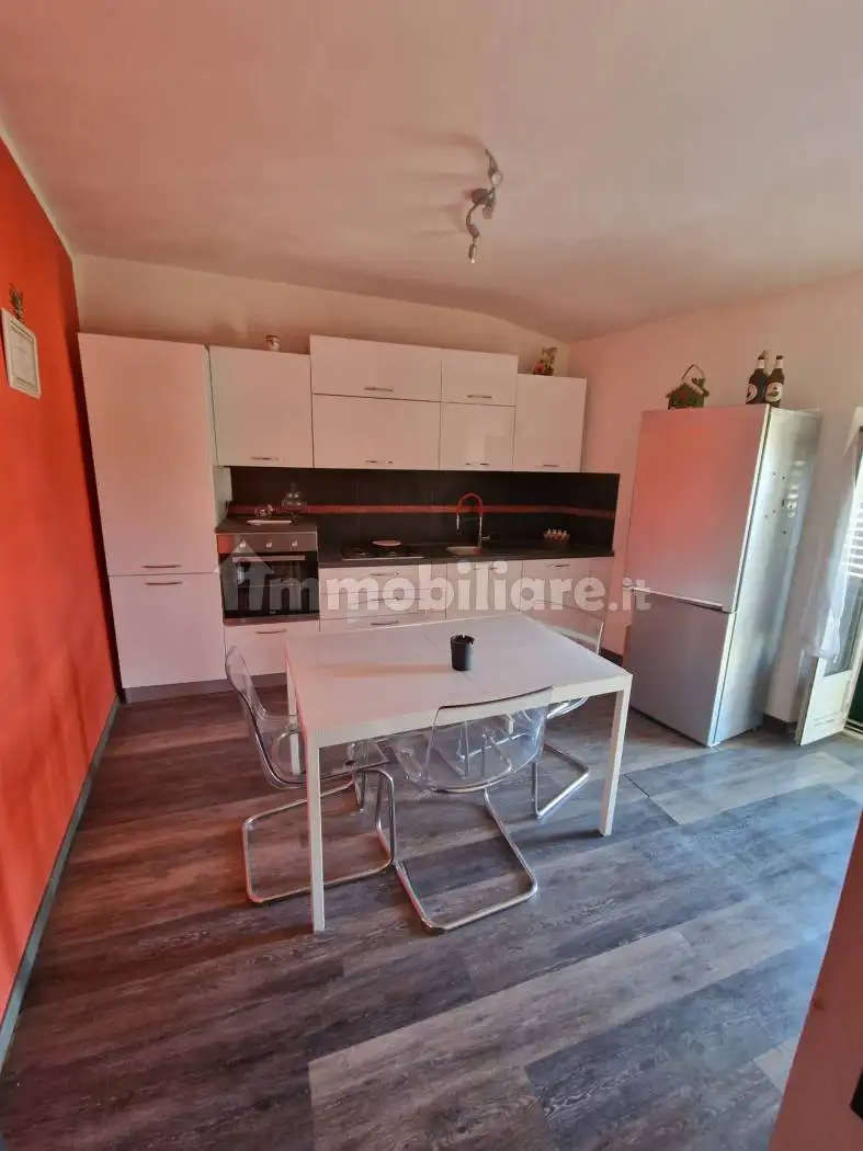 Trilocale via Borgo Umberto I, Centro, Corchiano - foto 4