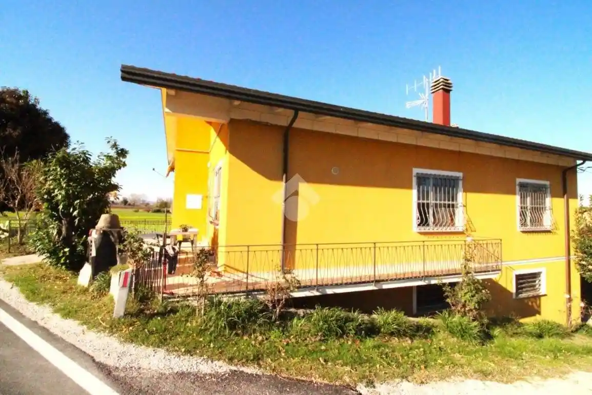 Casa indipendente - foto 2