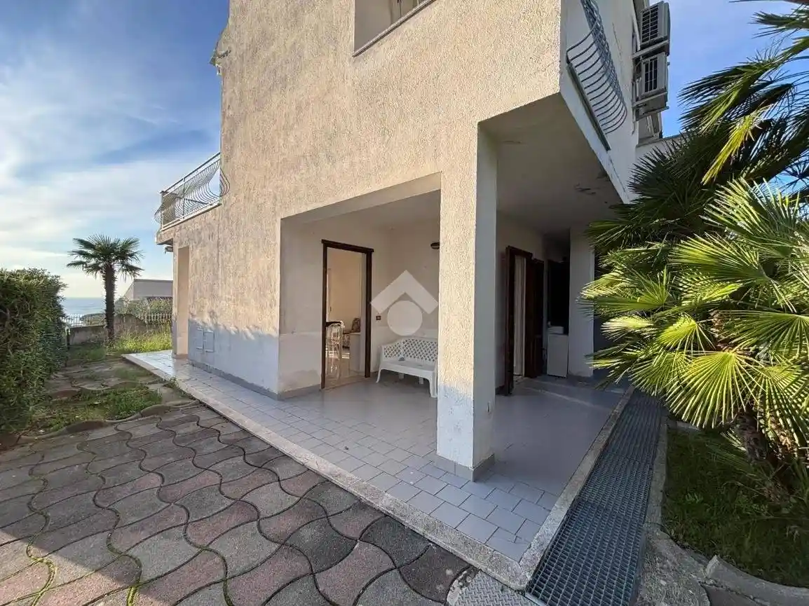 Trilocale via Pietra Rossa 41, Cucco Riviere, Diamante - foto 3