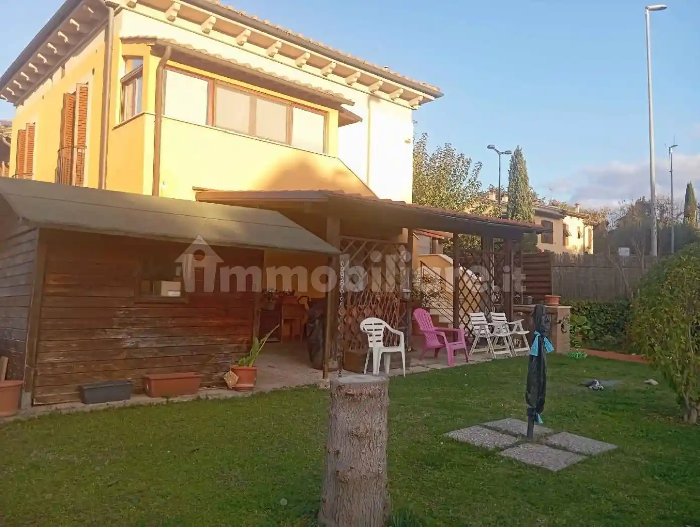 Casa indipendente in vendita a Poggibonsi