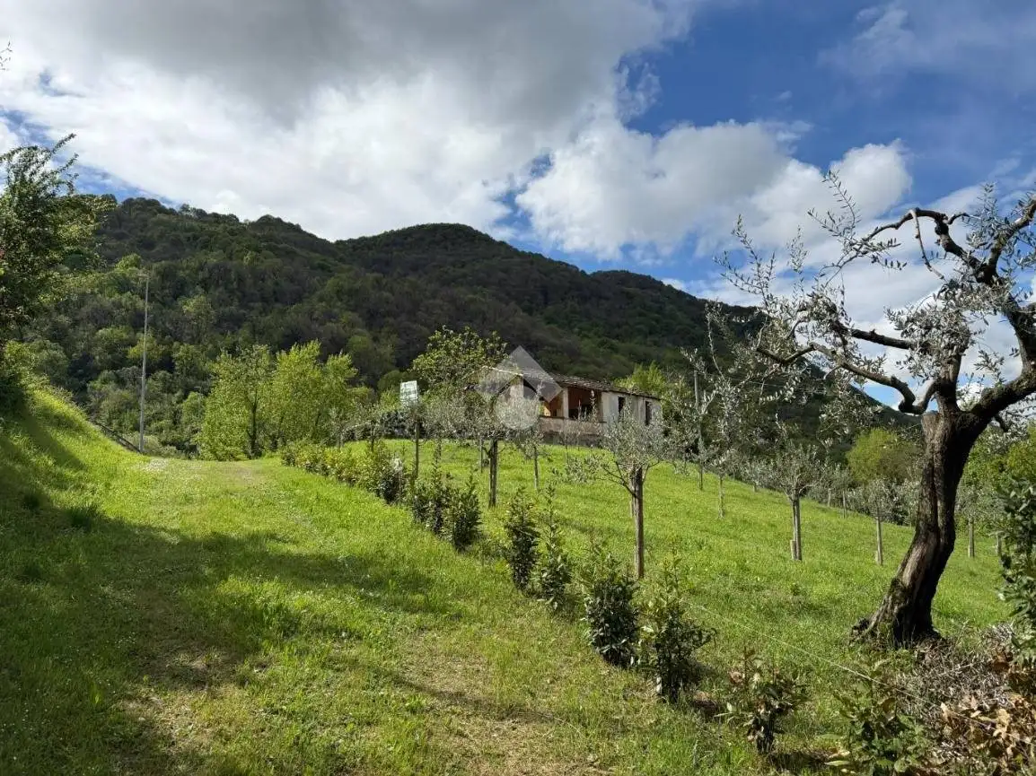 Rustico - Casale in vendita a Iseo