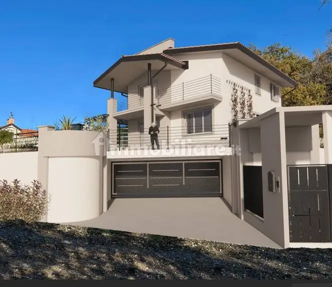 Villa in vendita a Albugnano