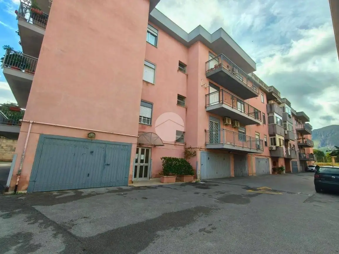 Appartamento in vendita a Palermo