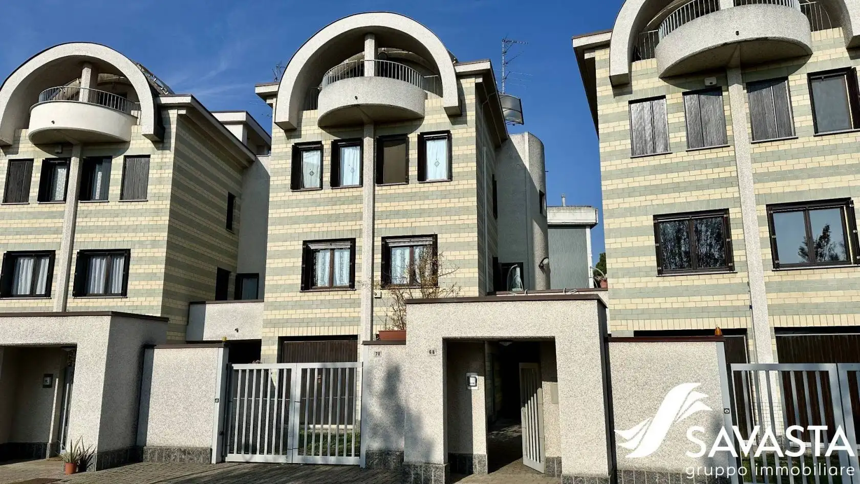 Villa in vendita a Novara