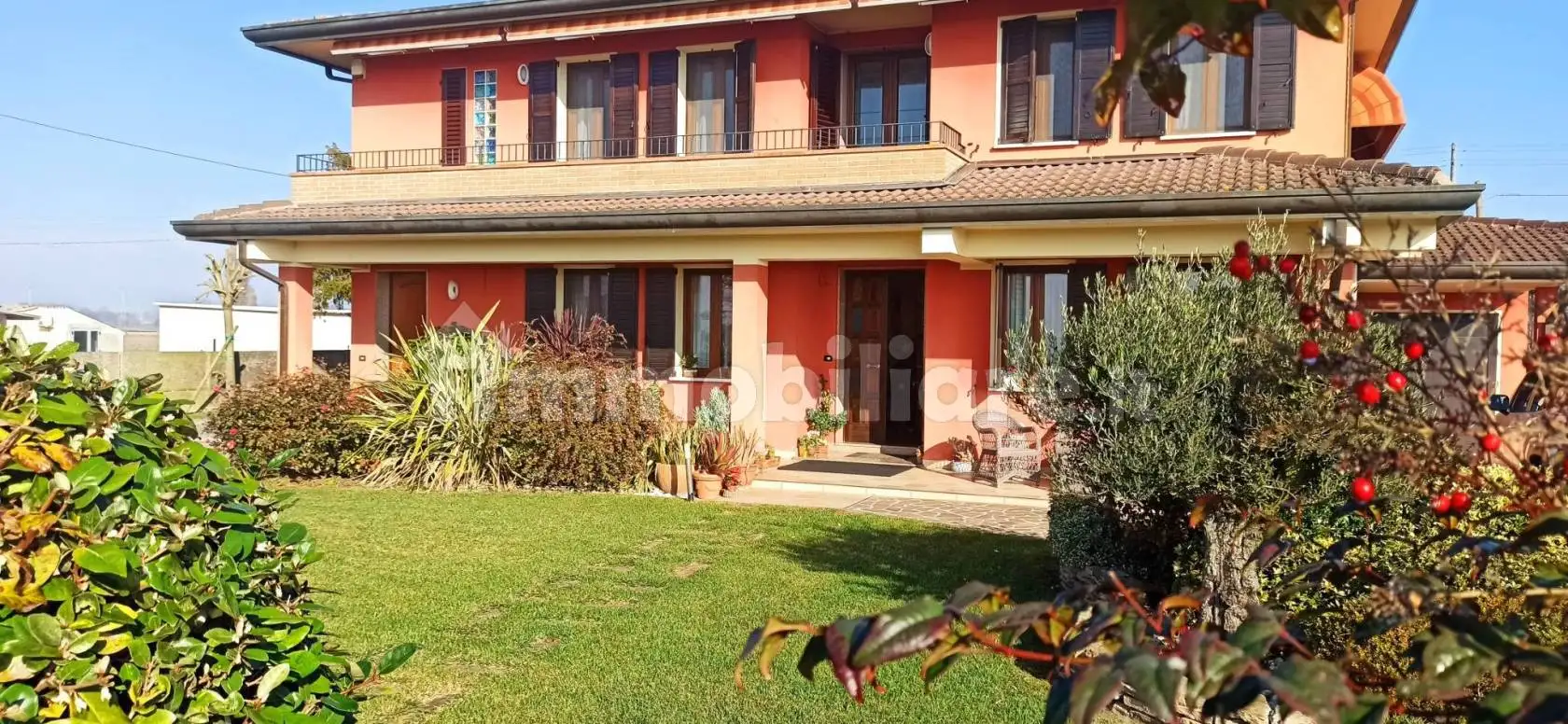 Villa in vendita a Correzzola