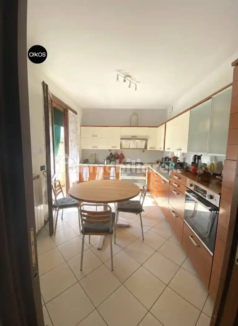 Trilocale buono stato, su più livelli, Bojon Lova, Campolongo Maggiore - foto 2