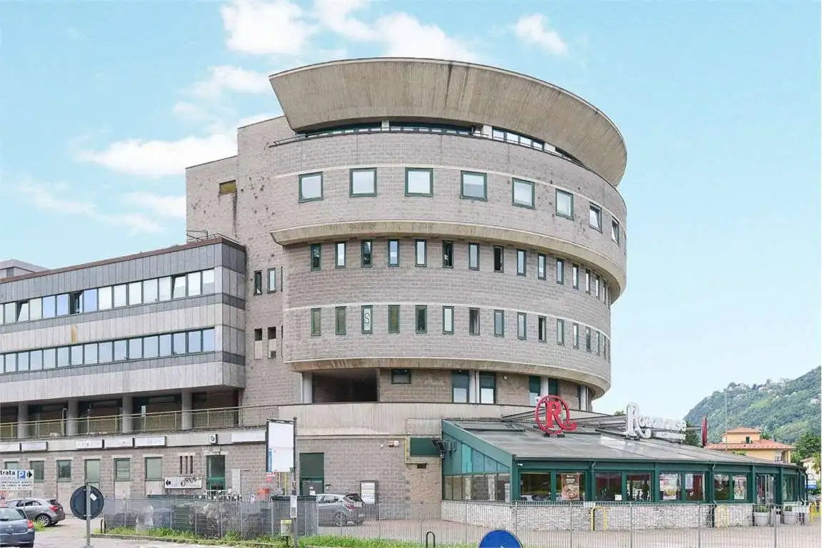 Appartamento in vendita a Como