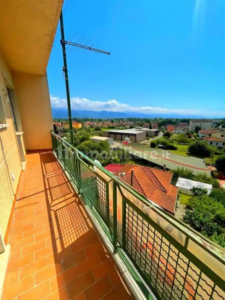 Appartamento in vendita a Ameglia