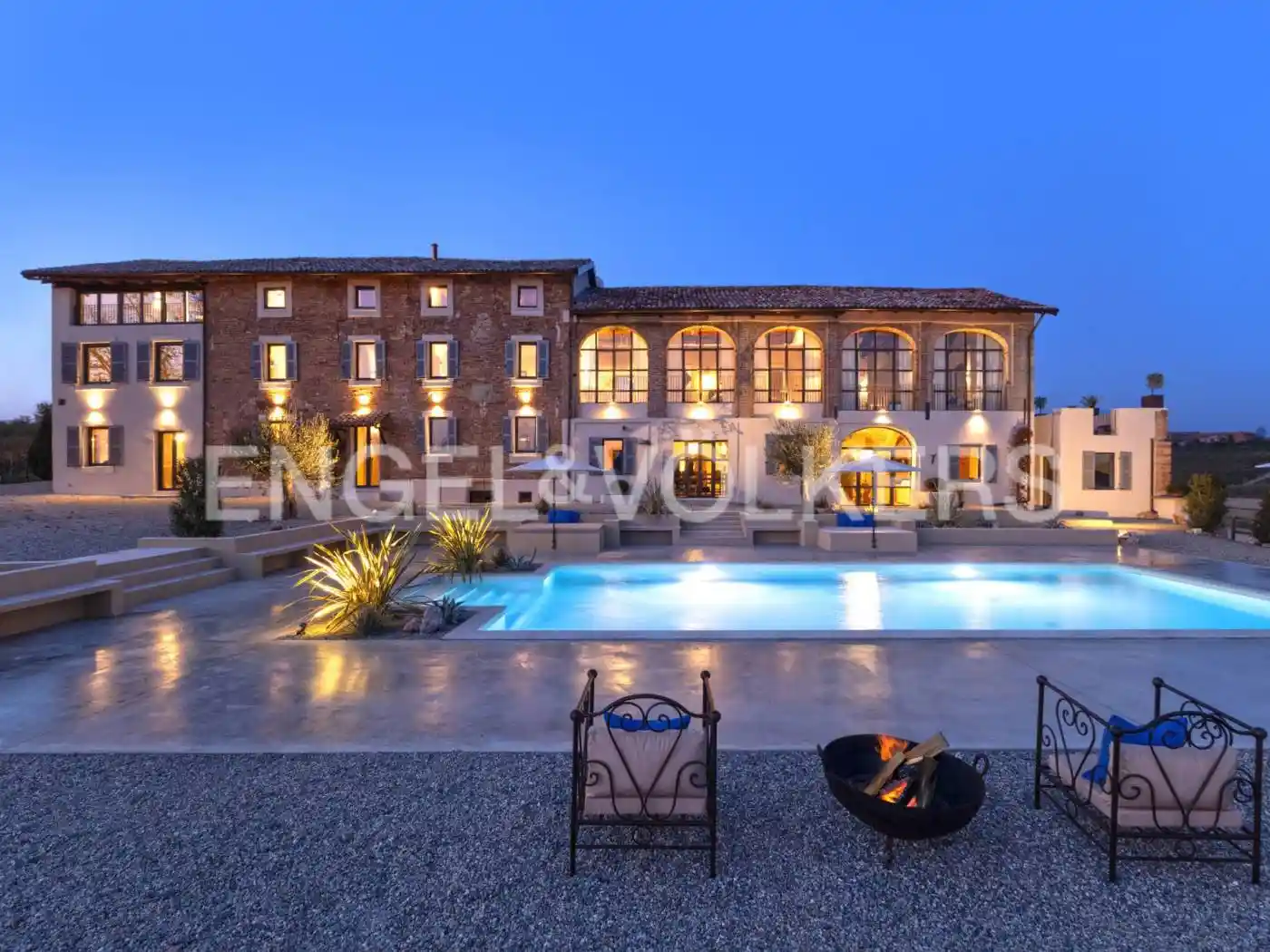 Rustico - Casale in vendita a Calliano