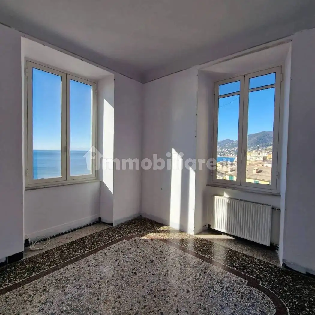 Appartamento in vendita a Camogli