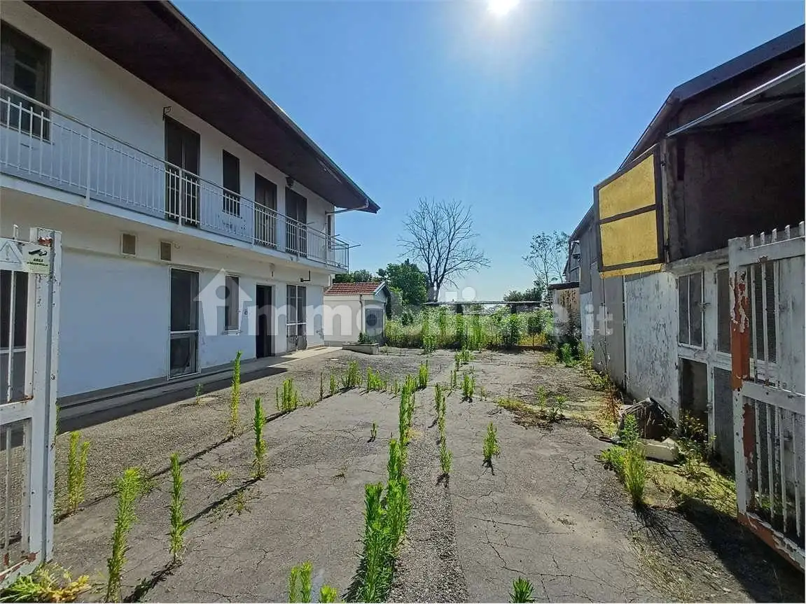 Terratetto unifamiliare frazione Perrero, 40, Perrero, Barbania - foto 2