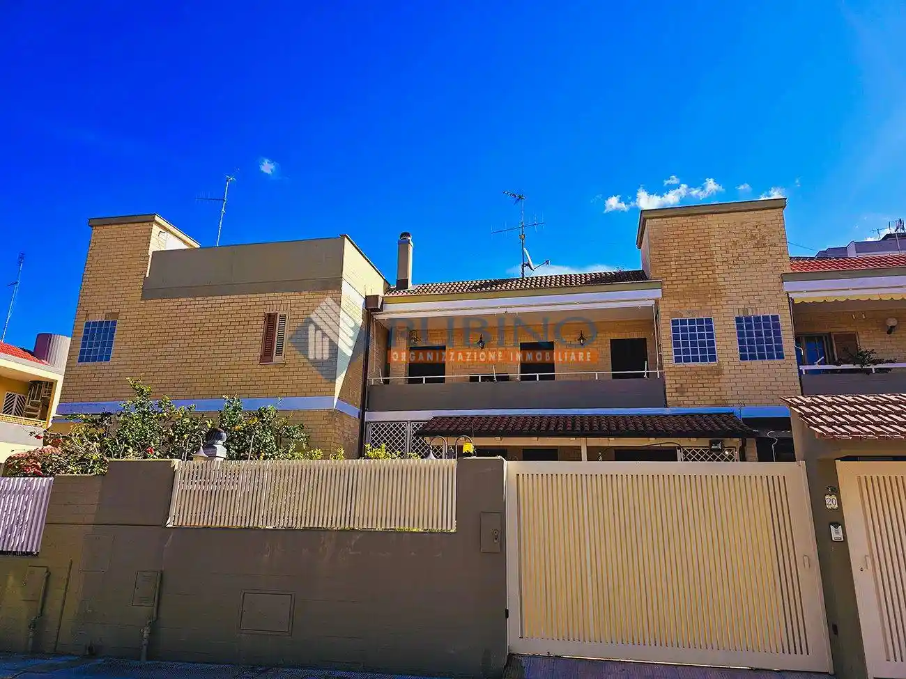 Villa bifamiliare via Mauro Buonvino 20, Loseto, Bari - foto 2