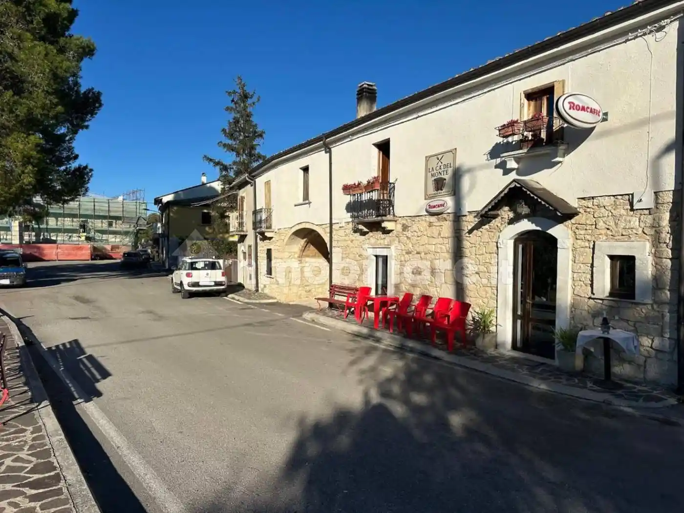 Terratetto unifamiliare piazza Madonna Del Monte, Bolognano - foto 5