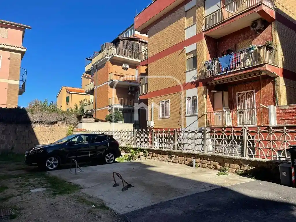 Appartamento in vendita a Pomezia