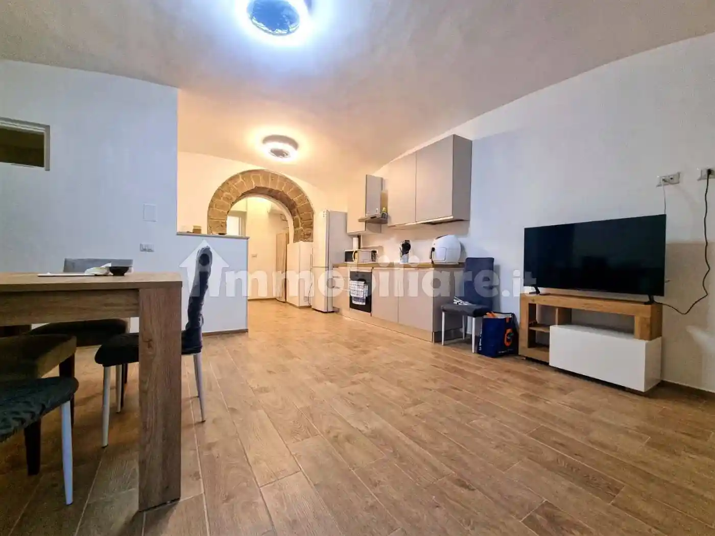 Bilocale via della Croce Rossa, Chiaia, Napoli - foto 5