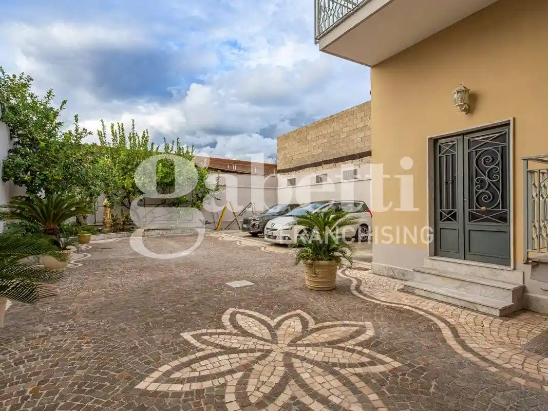 Palazzo - Edificio - foto 2