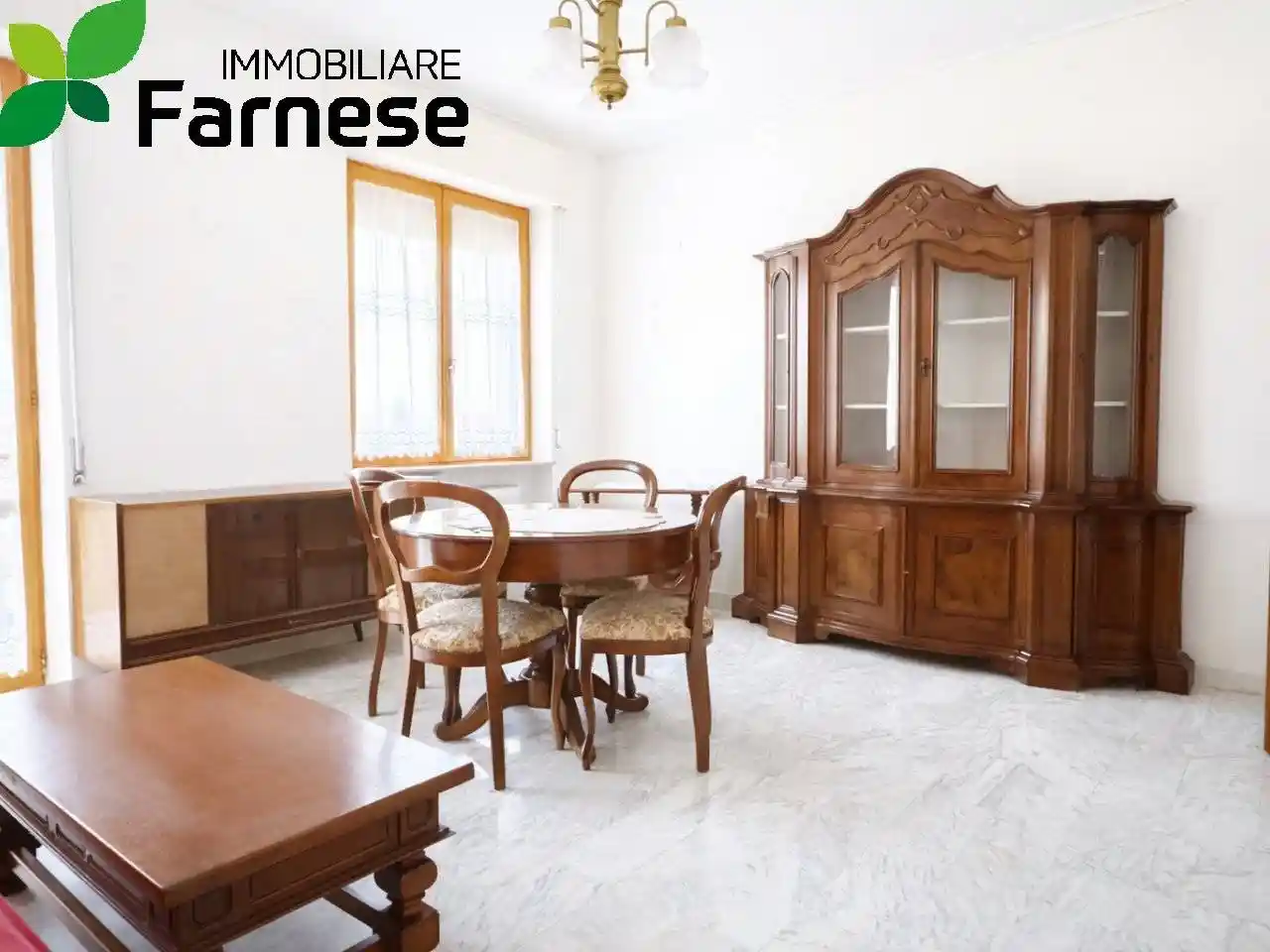 Trilocale buono stato, secondo piano, Centro, Carpaneto Piacentino - foto 2