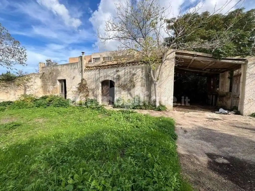 Villa in vendita a Petrosino