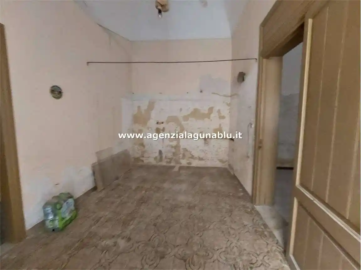 Quadrilocale corso Vittorio Veneto, Centro Storico, Mazara del Vallo - foto 3