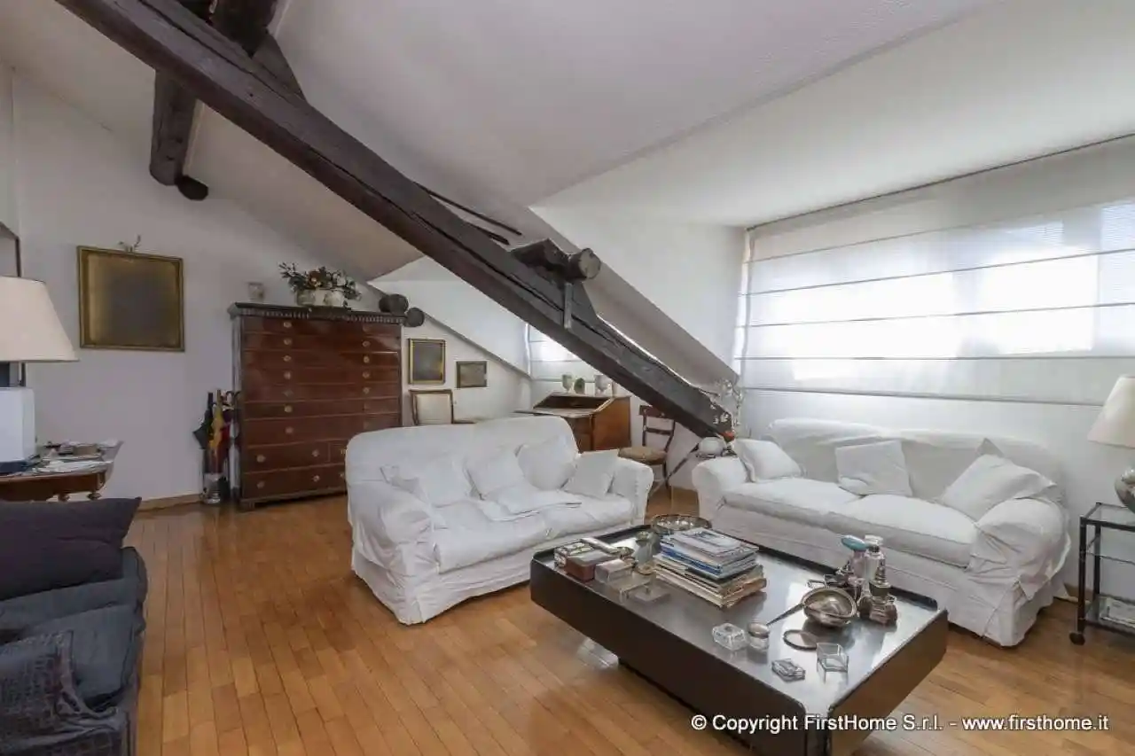 Attico piazza Medaglie D'Oro, Porta Romana - Medaglie d'Oro, Milano - foto 2