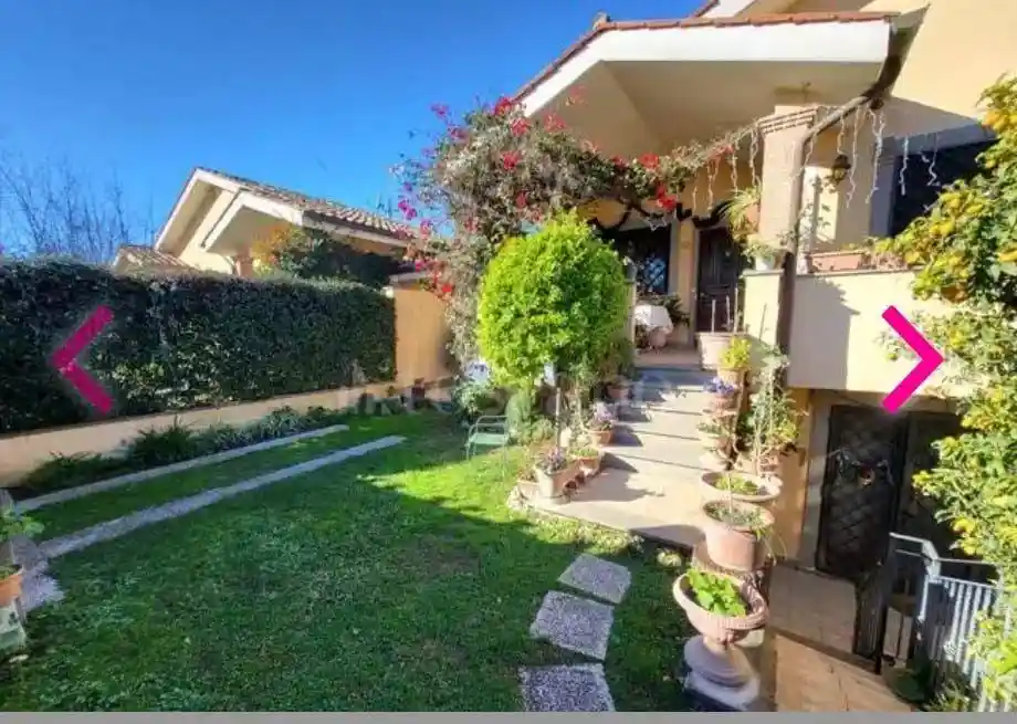 Villetta a schiera in vendita a Roma