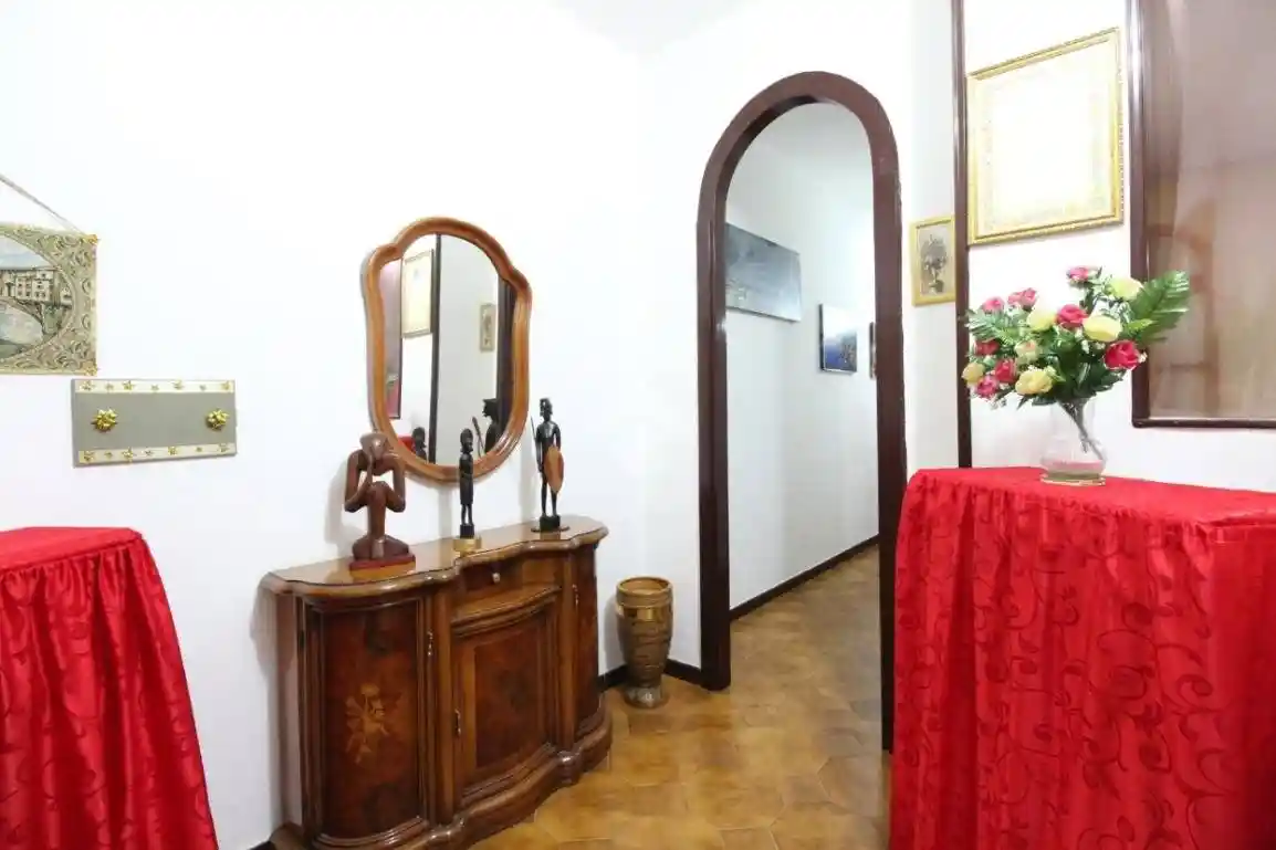 Trilocale via Nazionale Appia 143, Curti - foto 3