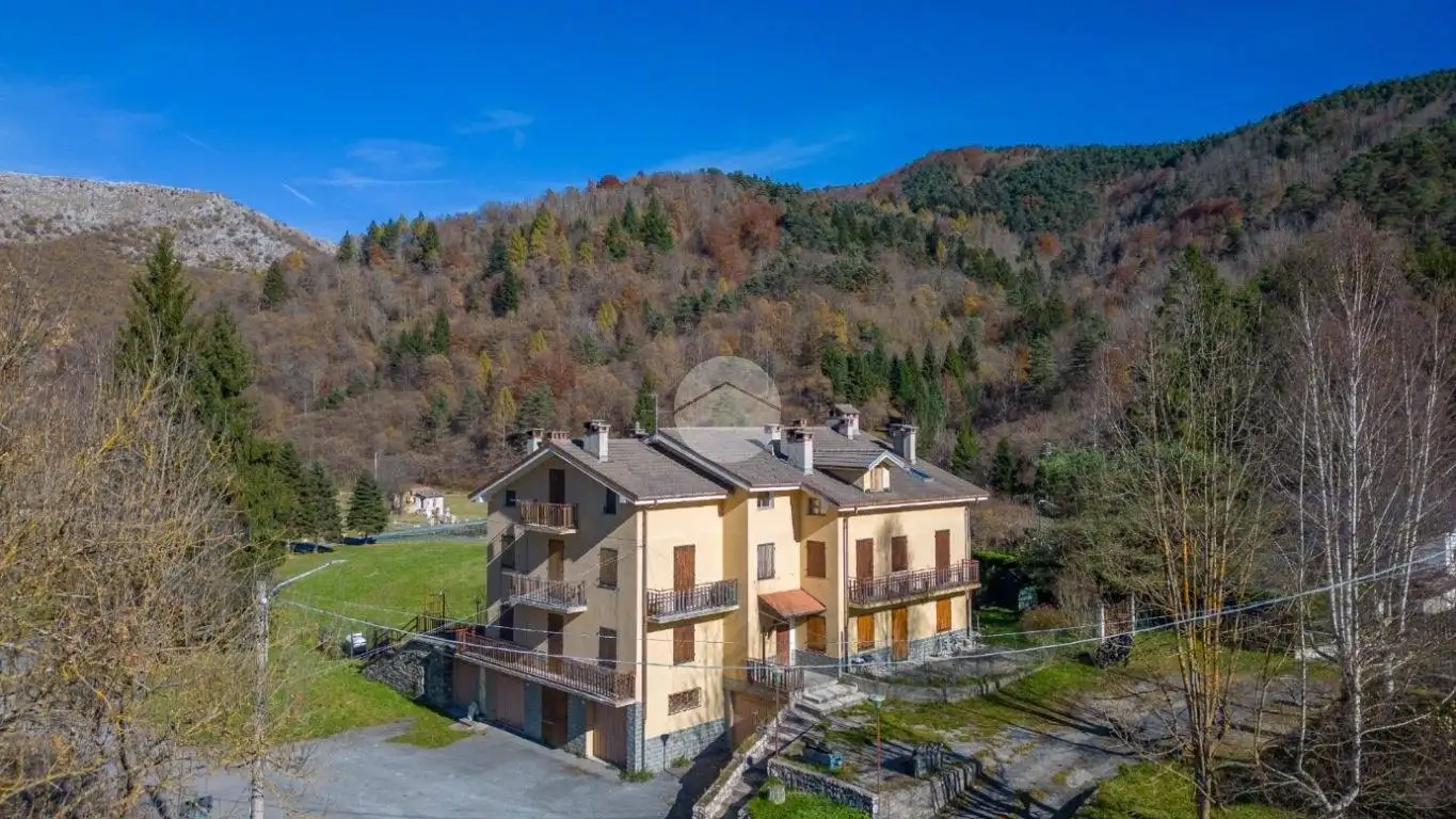 Appartamento in vendita a Pornassio