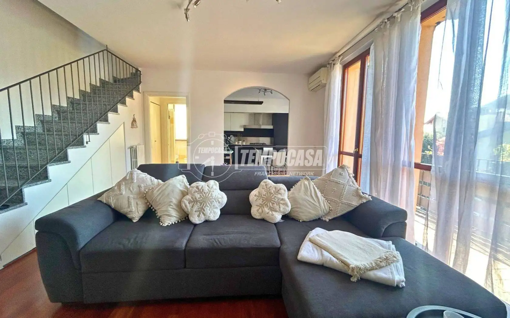 Trilocale via Privata Brambilla Don Antonio 1, Casatenovo - foto 2