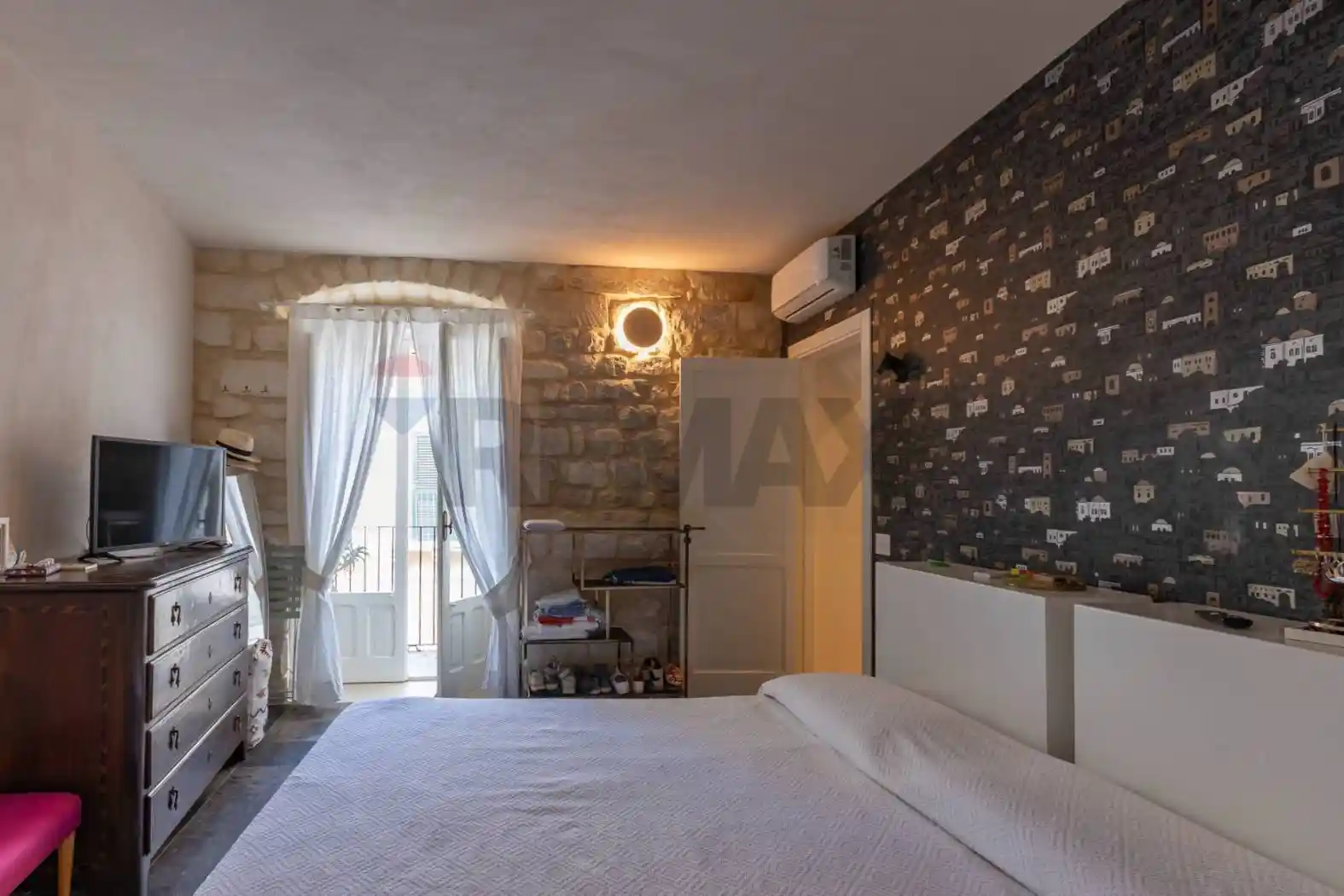 Palazzo - Edificio in vendita a Scicli