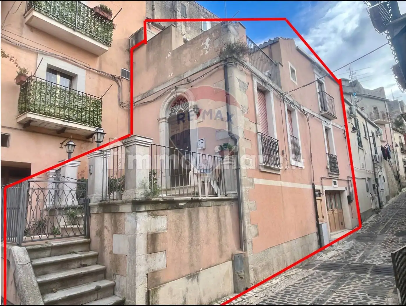 Casa indipendente in vendita a Monterosso Almo