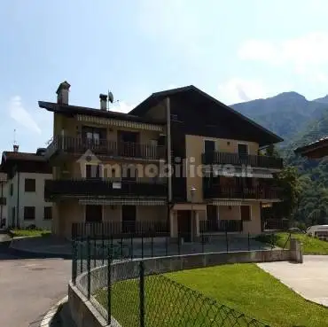 Appartamento in vendita a Claut