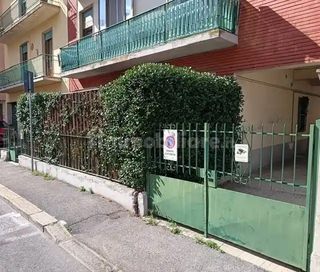 Quadrilocale via Clitumno 46, Chiesanuova, Prato - foto 2