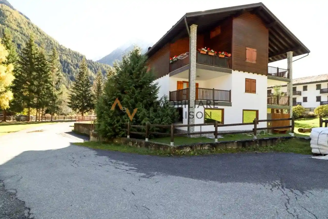 Appartamento in vendita a Ayas