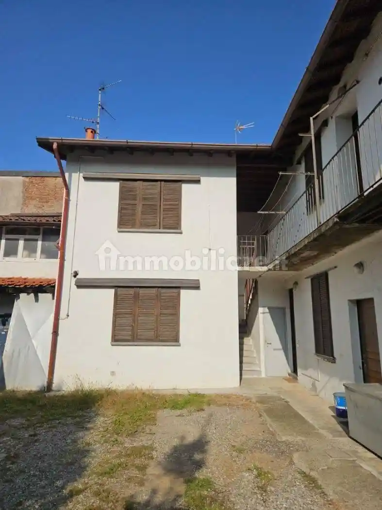 Appartamento in vendita a Carate Brianza