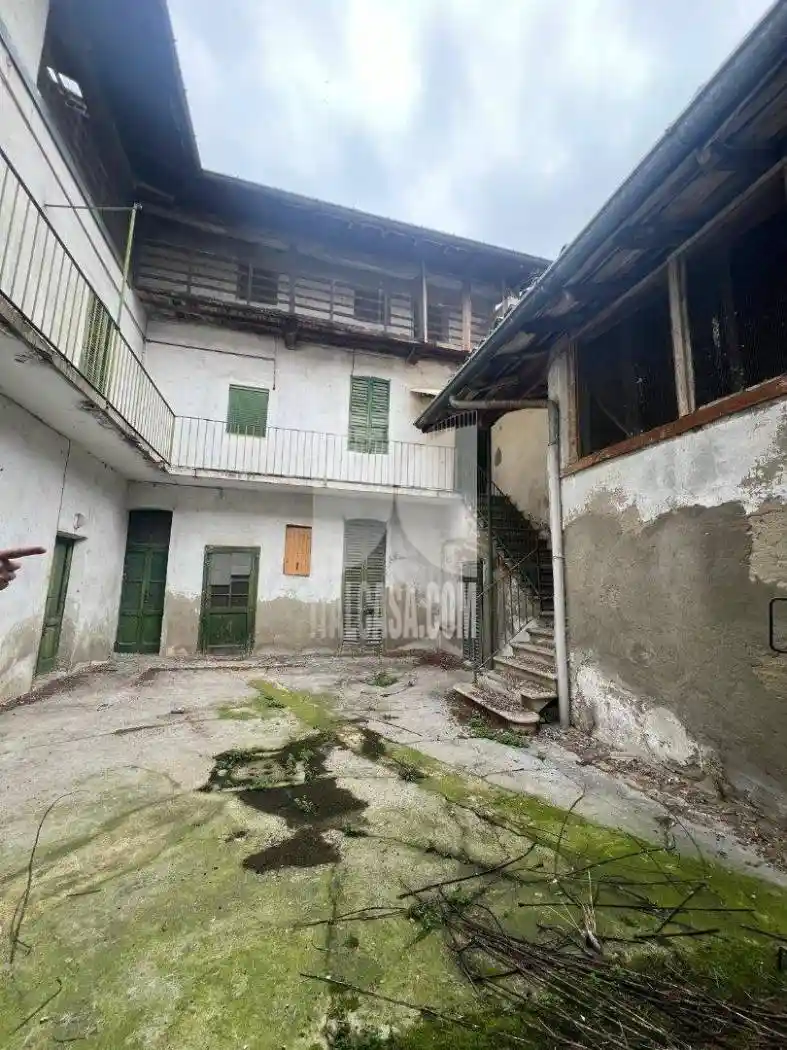 Rustico - Casale in vendita a Treviglio