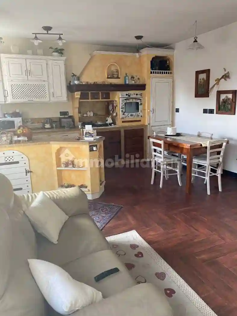 Casa indipendente - foto 2