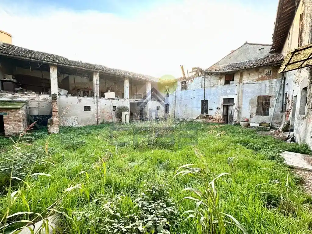 Rustico - Casale in vendita a Soresina