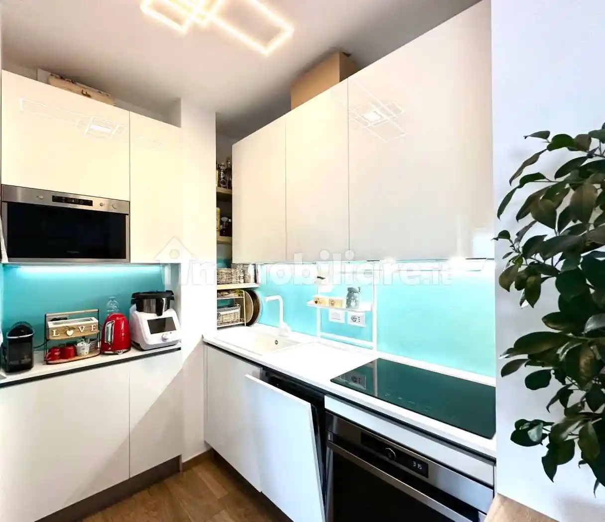 Trilocale ottimo stato, secondo piano, Gratosoglio, Milano - foto 2