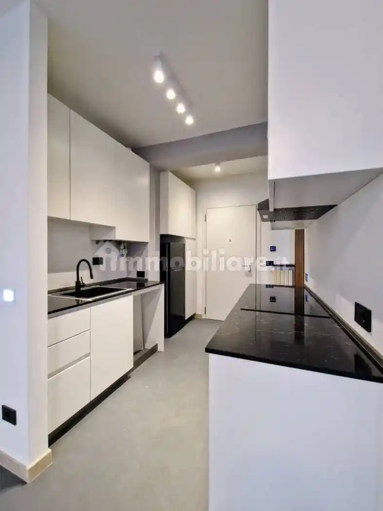 Monolocale via Giardino Giusti 7, Veronetta, Verona - foto 3