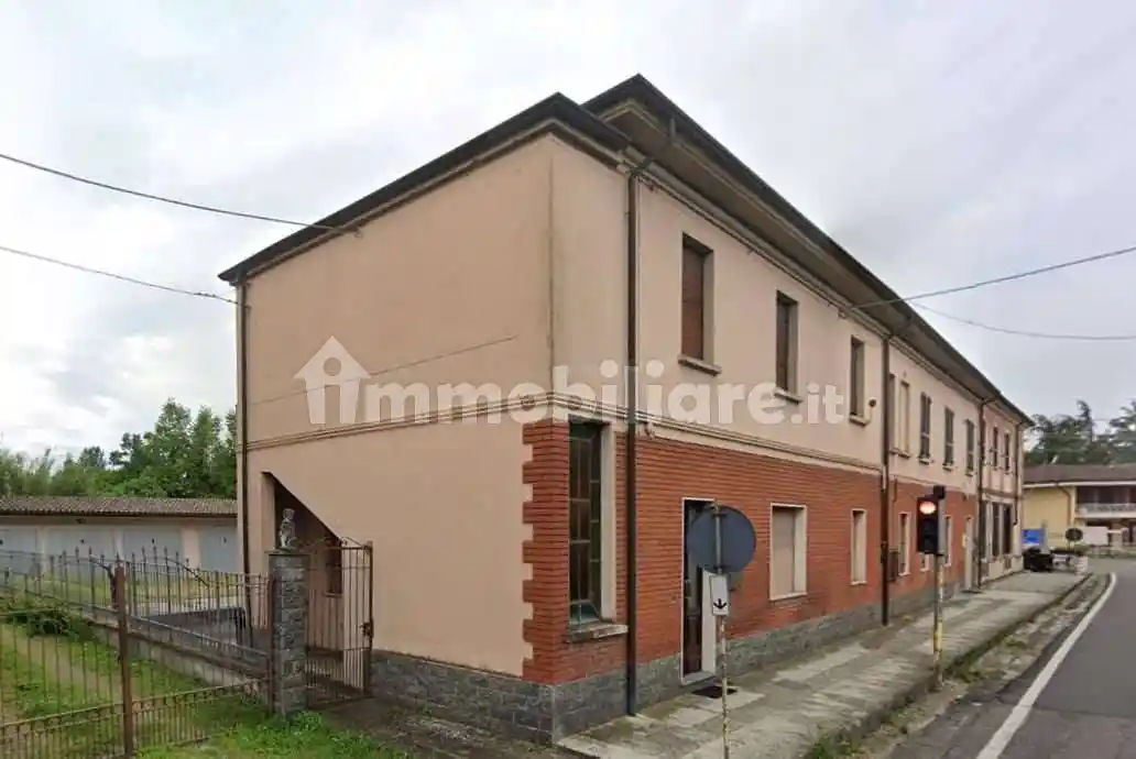 Appartamento in vendita a Pinarolo Po