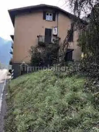 Appartamento in asta a Ponte Nossa
