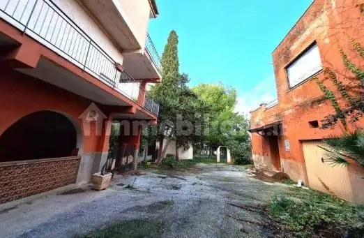Rustico - Casale in asta a Valderice