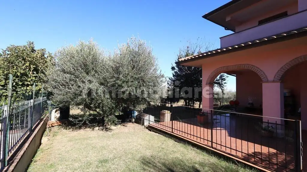 Villetta a schiera in vendita a Castiglione del Lago