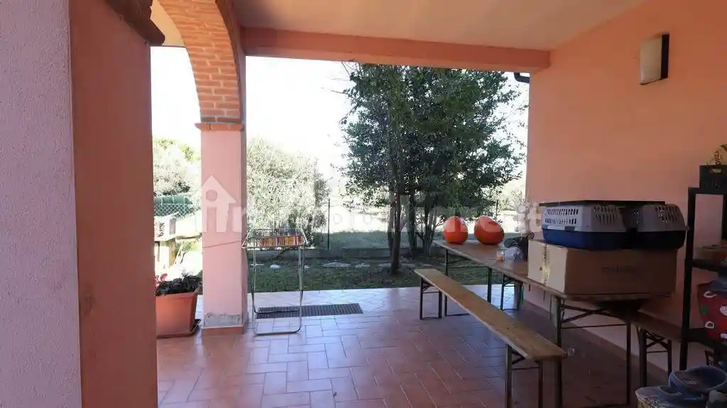 Villa a schiera 5 locali, buono stato, Pozzuolo, Castiglione del Lago - foto 4