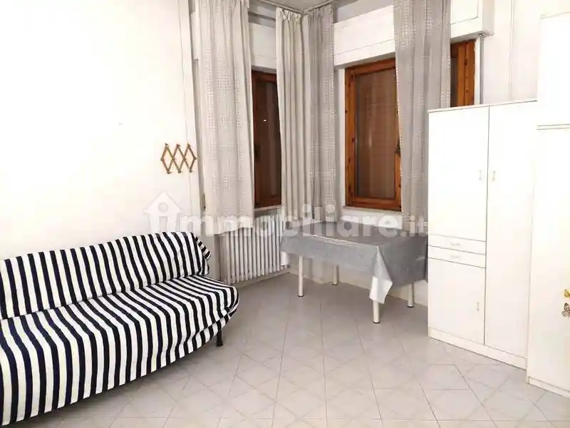 Quadrilocale buono stato, Ravacciano, Siena - foto 2