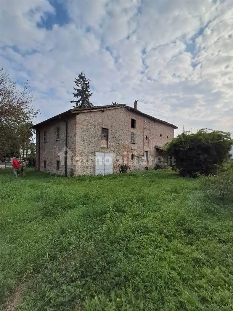 Rustico - Casale in vendita a Calendasco